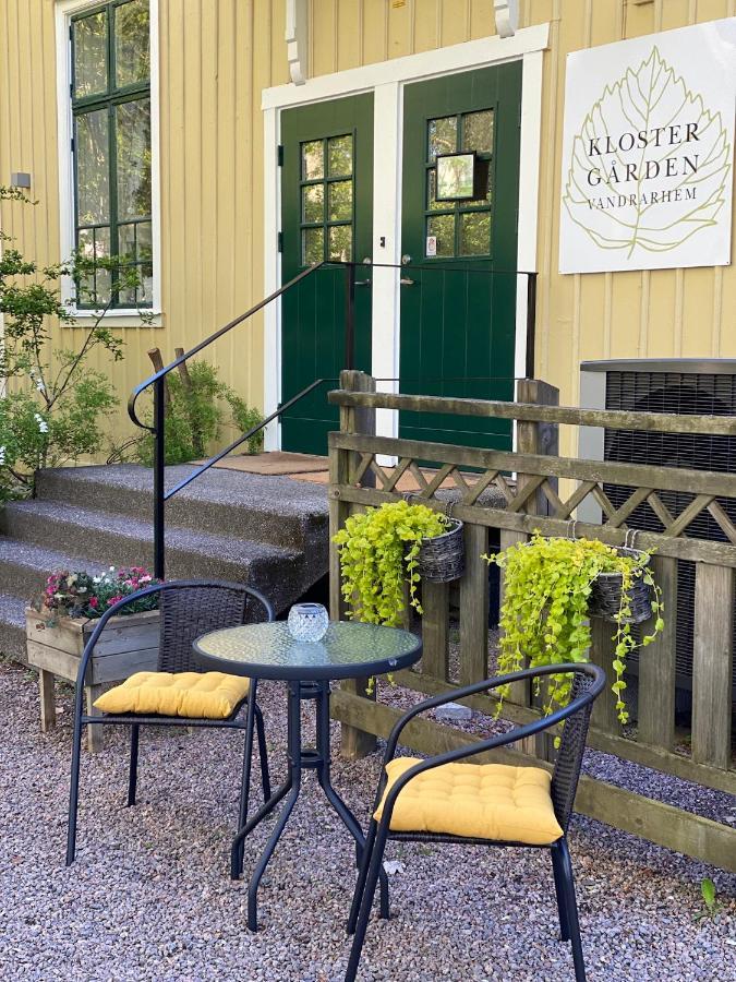 Klostergardens Vandrarhem Varnhem Exteriér fotografie