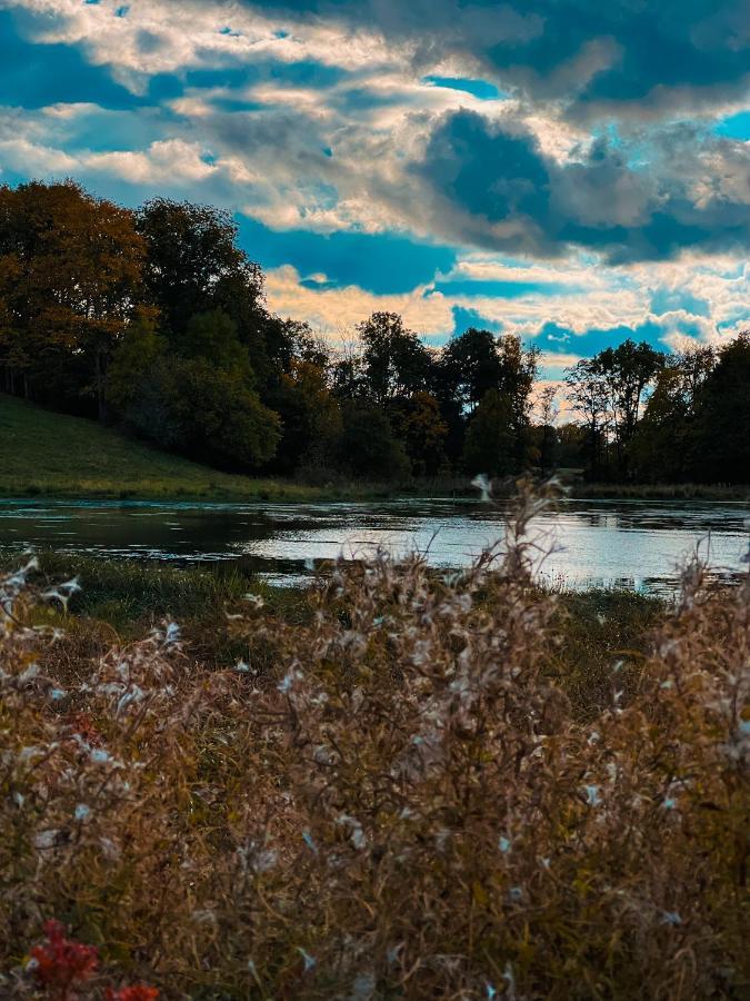 Klostergardens Vandrarhem Varnhem Exteriér fotografie