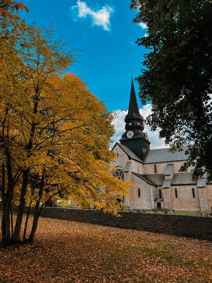 Klostergardens Vandrarhem Varnhem Exteriér fotografie